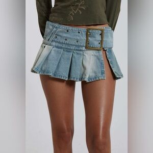 Jaded London Ludlow Denim Pleated Micro Mini Skirt - Blue Extreme Cut-Off Mini